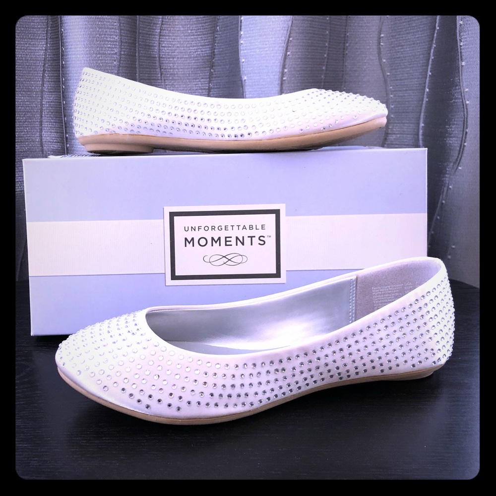 NWT White Rhinestone Ballet Flats w/ box